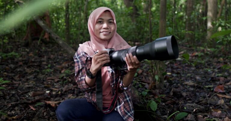 Kisah Rubama Membangun Perempuan Akar Rumput hingga Menjadi Pejuang Ekologi