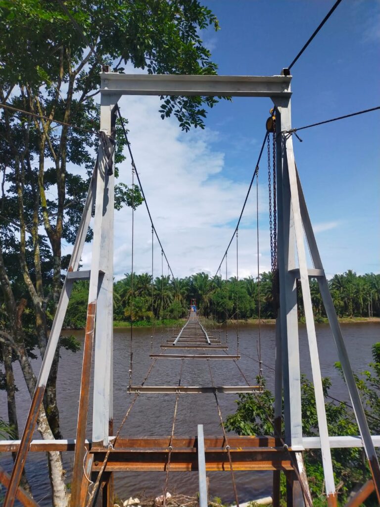 Jembatan Penghubung Asa di Lae Cinendang