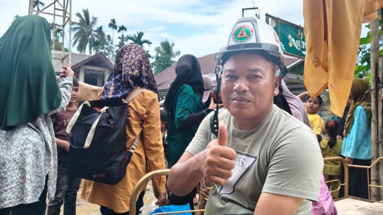 “Di Pegunungan Sana Banyak Pohon Ditebang”