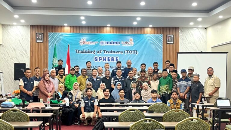 Membantu Tanpa Melukai Martabat Korban Bencana